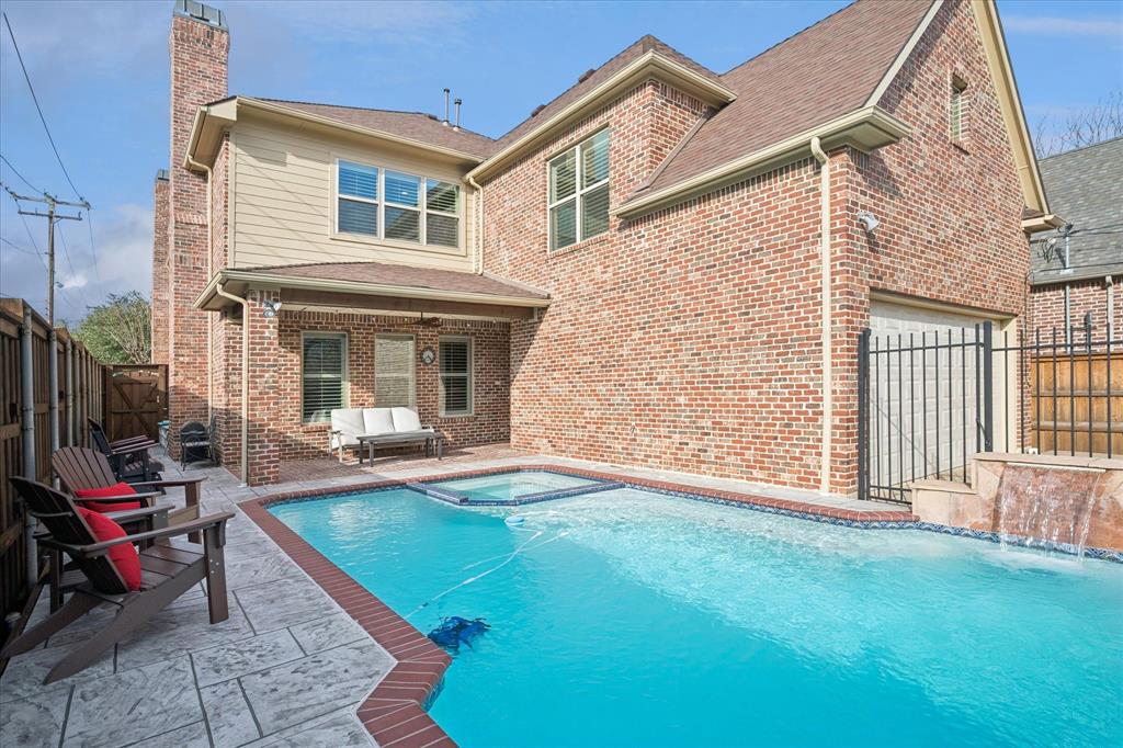 University Hills West 2 - Residential