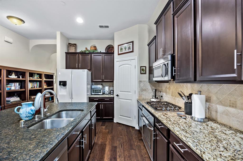 Retreat At Craig Ranch The - Residential