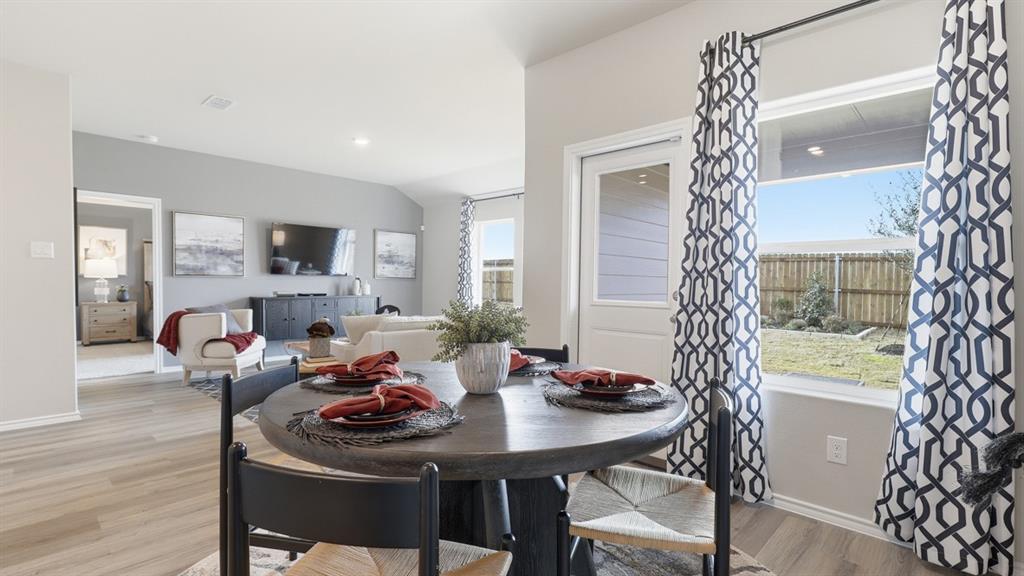 Townes Landing - D.R. Horton - Residential