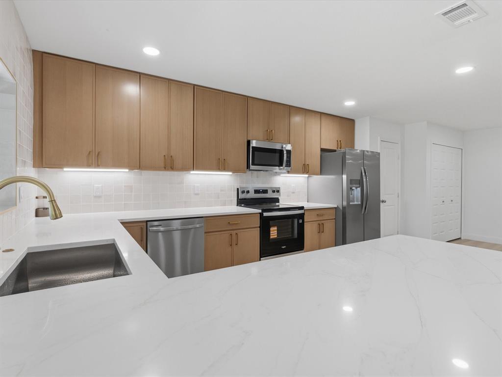 Woodlake 3 - Residential