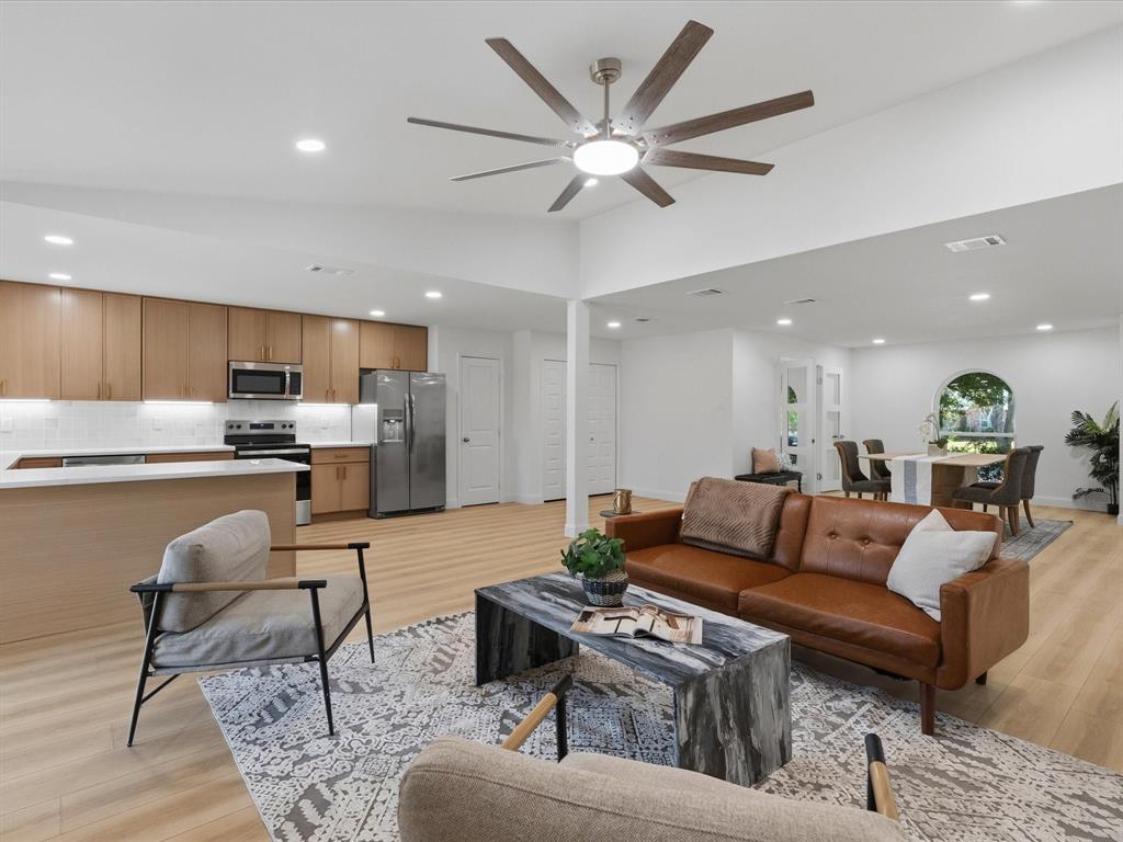 Woodlake 3 - Residential