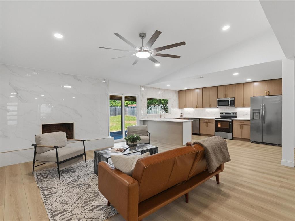 Woodlake 3 - Residential