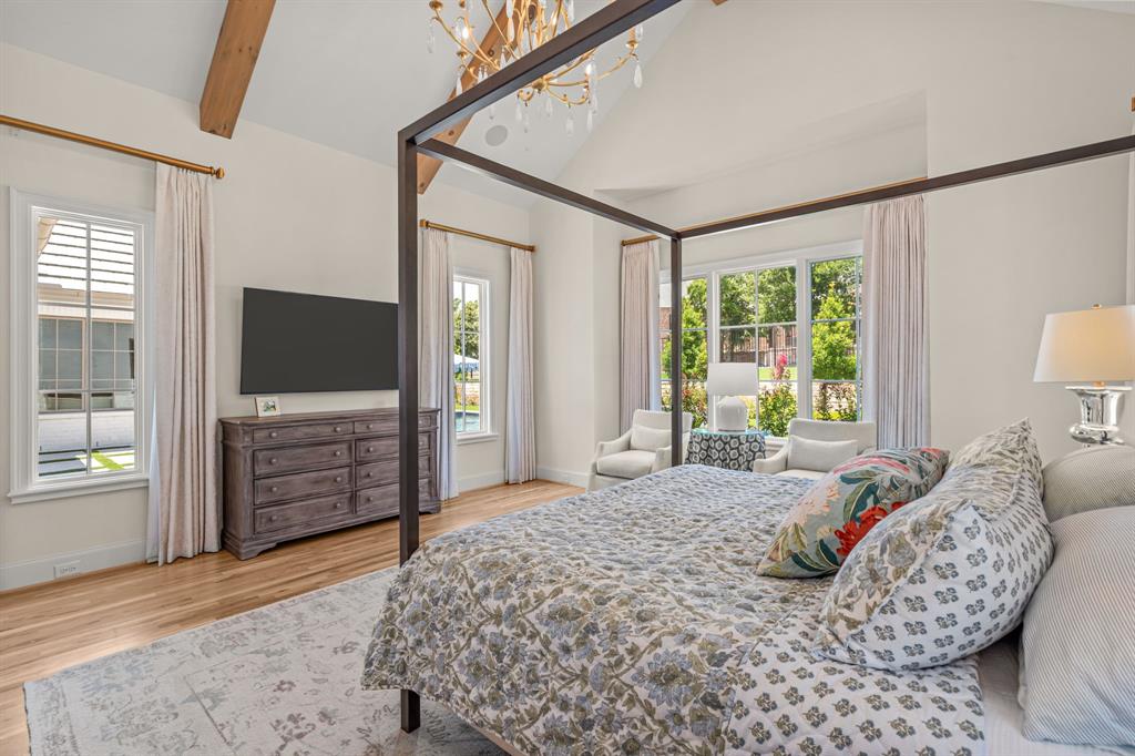 Montrachet - Residential