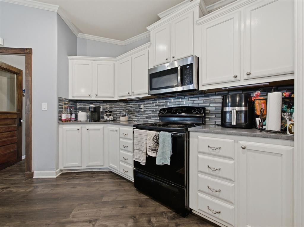 Samuel Thompson Surv Abs #375 - Residential