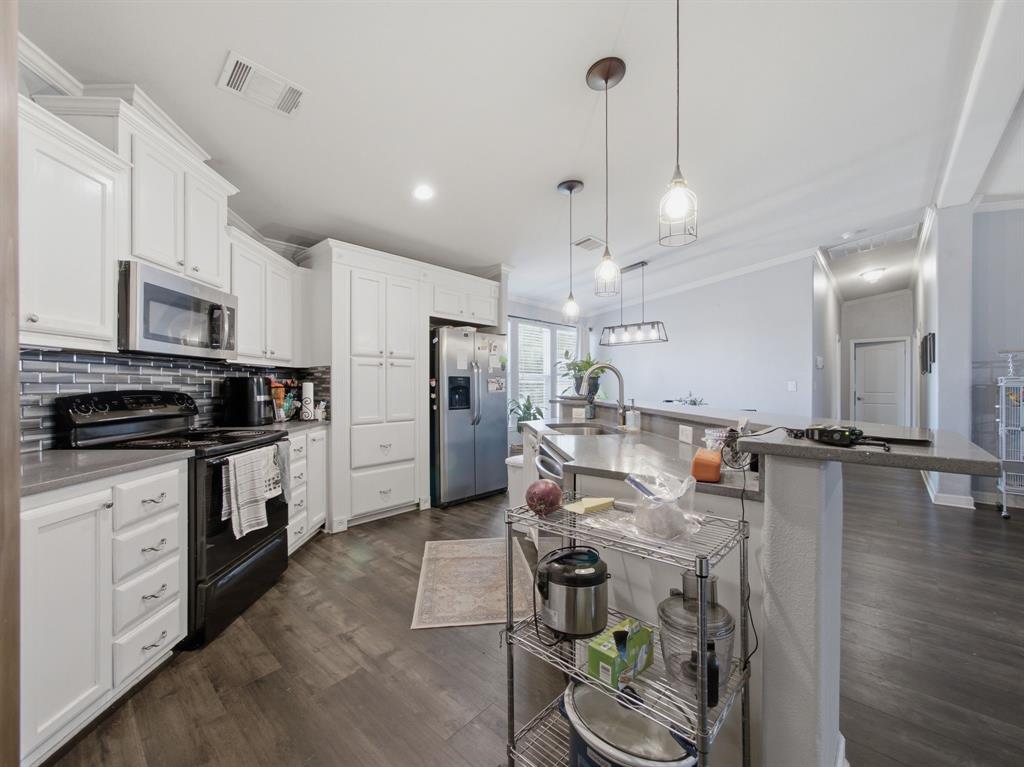 Samuel Thompson Surv Abs #375 - Residential