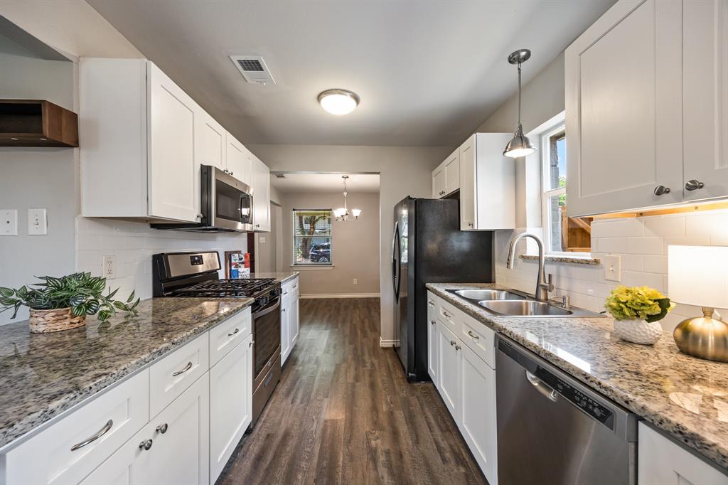 Braeburn Glen - Residential