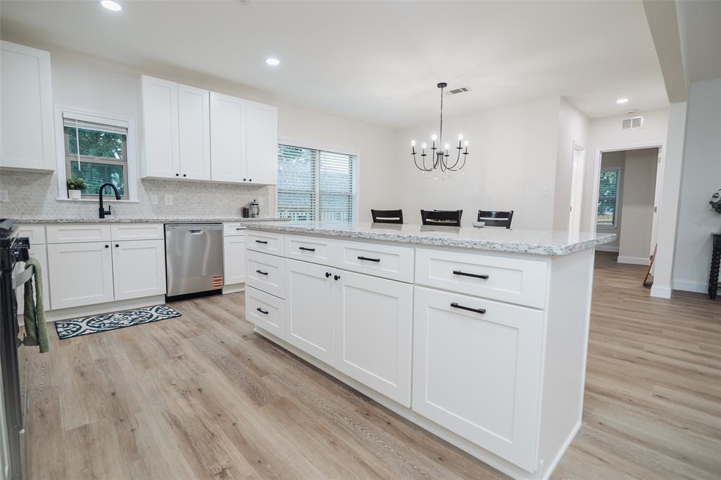 Howard & Hume - Residential