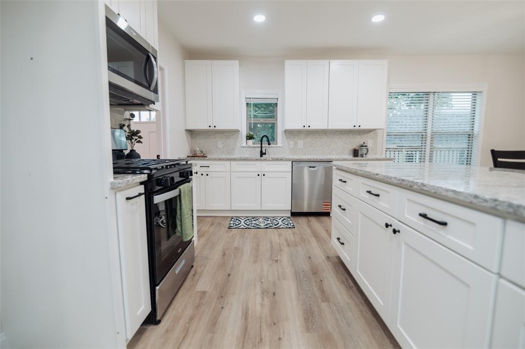 Howard & Hume - Residential