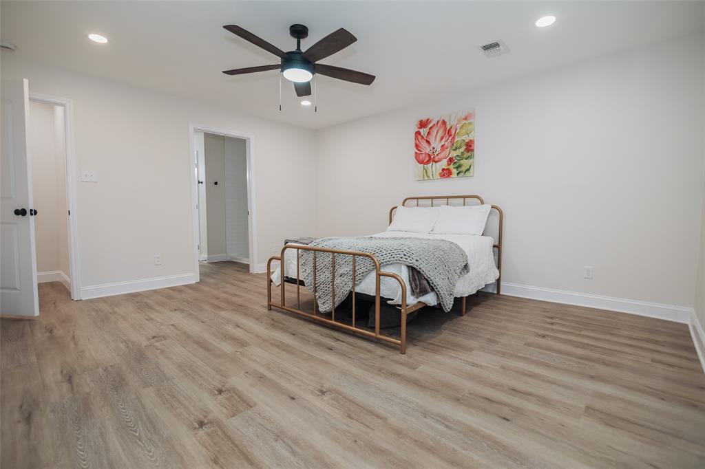 Howard & Hume - Residential