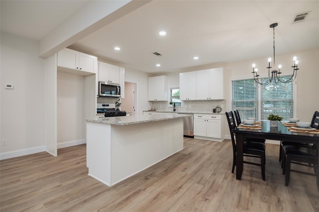 Howard & Hume - Residential