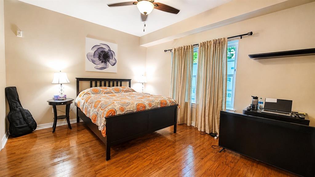Wyndemere Condos - Residential