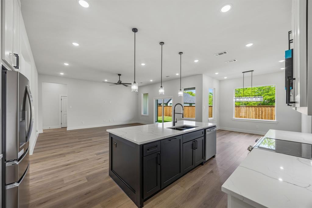 Paradise Bay - Residential