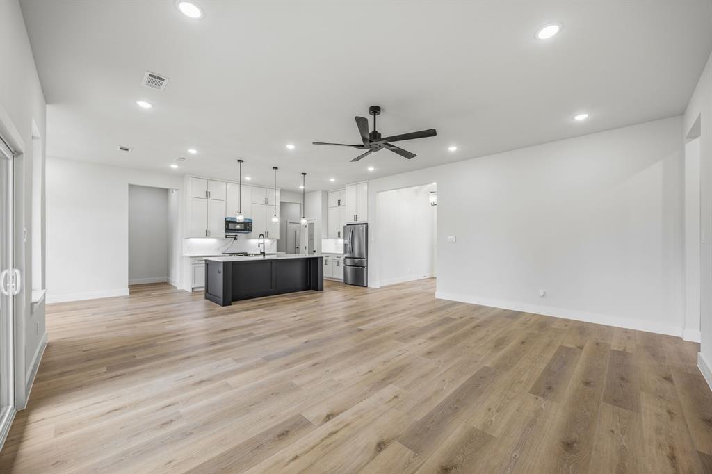 Paradise Bay - Residential