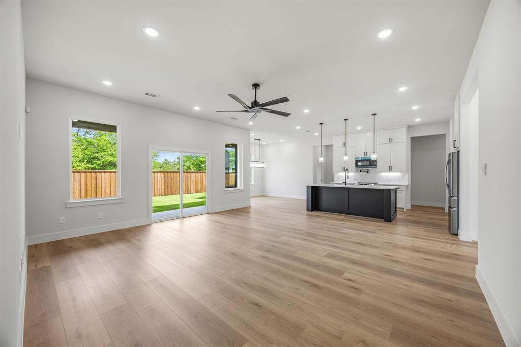 Paradise Bay - Residential