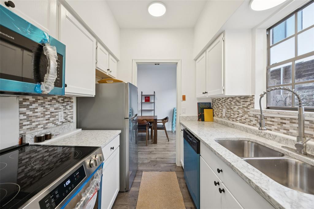 Cole Ave Condo 3919 - Residential