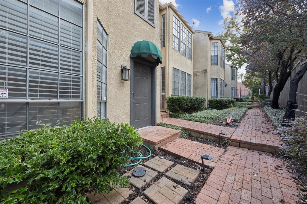 Cole Ave Condo 3919 - Residential