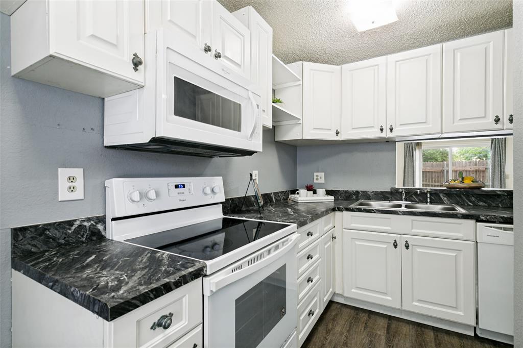 Mesquite Ridge Twnhs Add - Residential