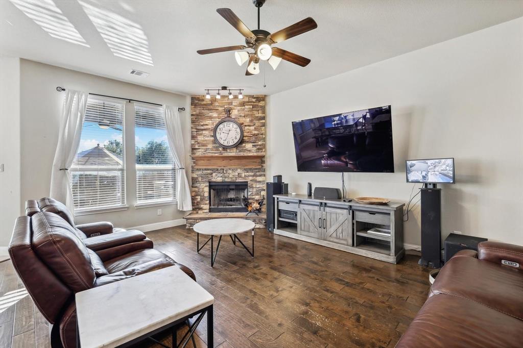 Seven Oaks - Residential