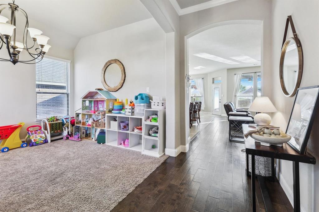 Seven Oaks - Residential