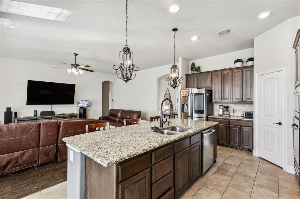 Seven Oaks - Residential