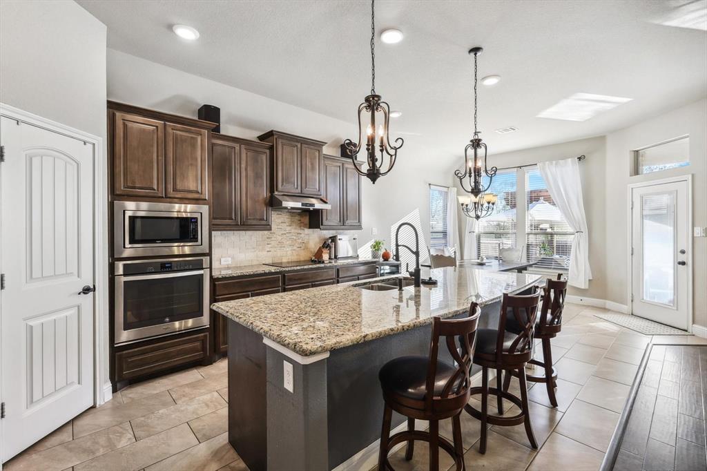 Seven Oaks - Residential