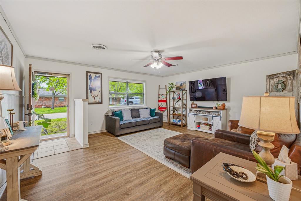 Locke & Holdridge - Residential