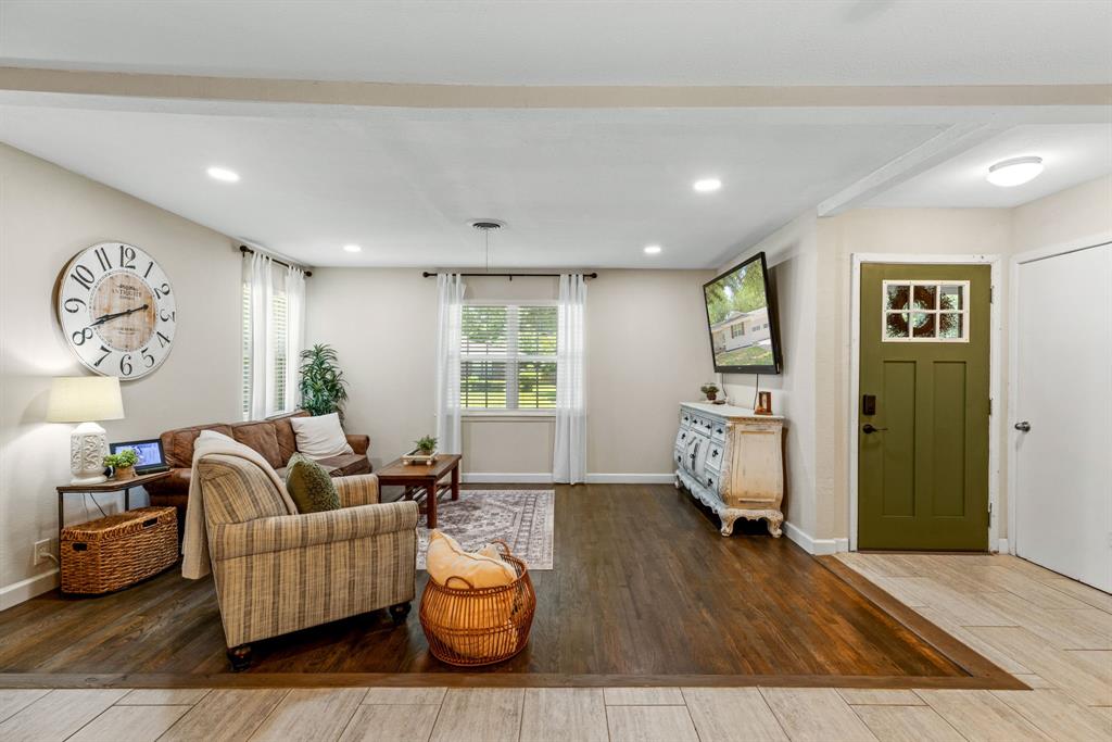 Oakridge Haltom City - Residential