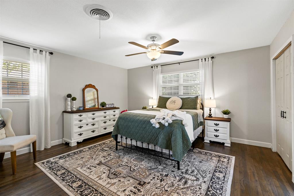 Oakridge Haltom City - Residential