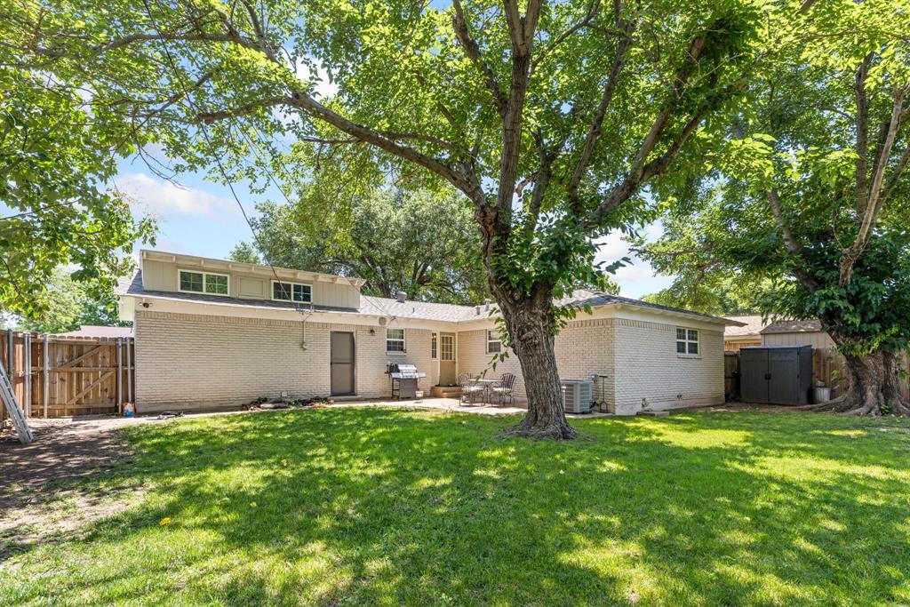 Oakridge Haltom City - Residential