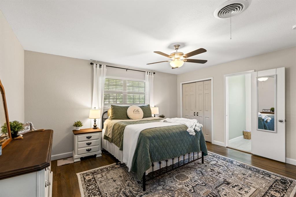 Oakridge Haltom City - Residential