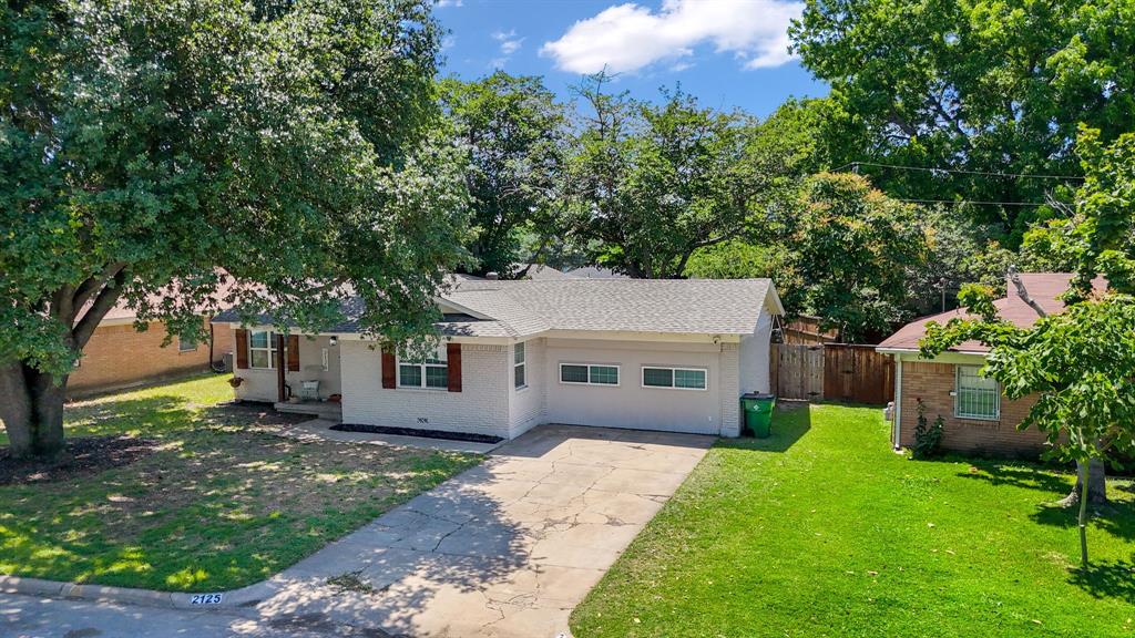 Oakridge Haltom City - Residential