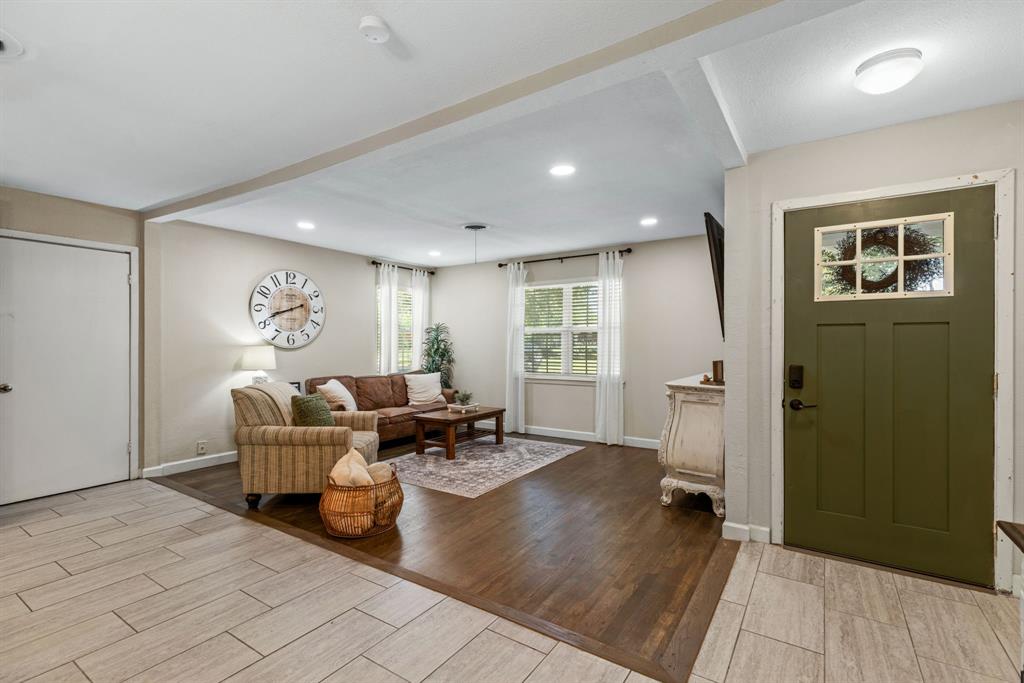 Oakridge Haltom City - Residential