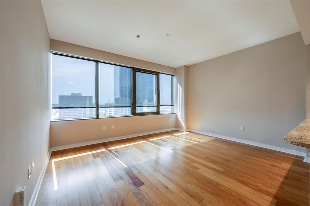 Metropolitan 1200 Main - Residential