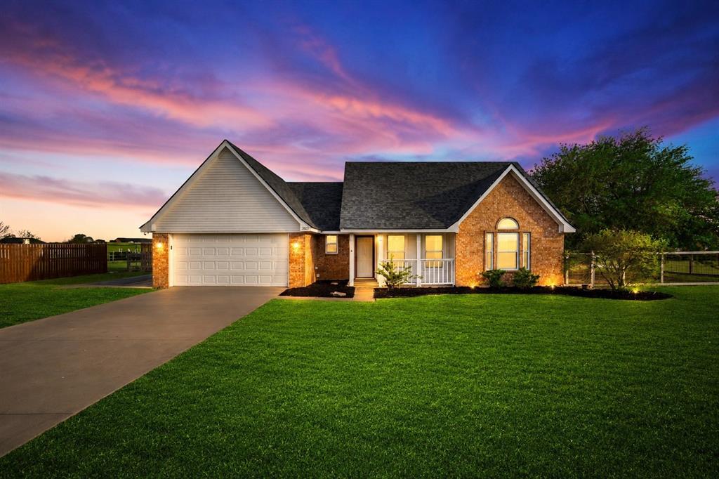 Country living with convenience in Waxahachie, TX! Located on FM 876 in Ellis County, this property offers the space, privacy, and flexibility buyers are looking for while remaining just minutes from Midlothian, Waxahachie shopping, dining, and major commuter routes to Dallas-Fort Worth. The home features a functional layout with an open living area, abundant natural light, and a seamless flow into the kitchen—ideal for everyday living and entertaining. The primary suite provides a private retreat, while additional bedrooms offer versatility for guests, office space, or hobbies. Step outside to enjoy wide-open Texas skies, room for animals, a workshop, or future improvements. With no HOA and plenty of usable land, this property is perfect for those seeking acreage, freedom, and a peaceful rural lifestyle with easy access to city amenities. Don’t miss this opportunity in a growing area of North Texas.
