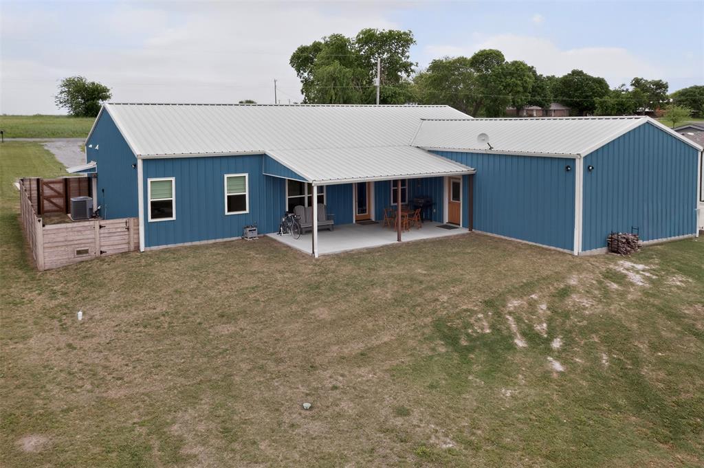 KENTUCKY TOWN ROAD ADDITION - Residential