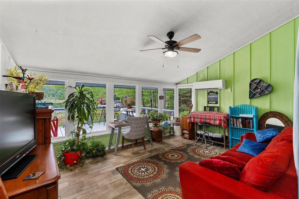 Eagle Landing - Residential