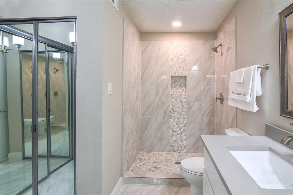 Lifescape Villas On Dublin Condos - Residential