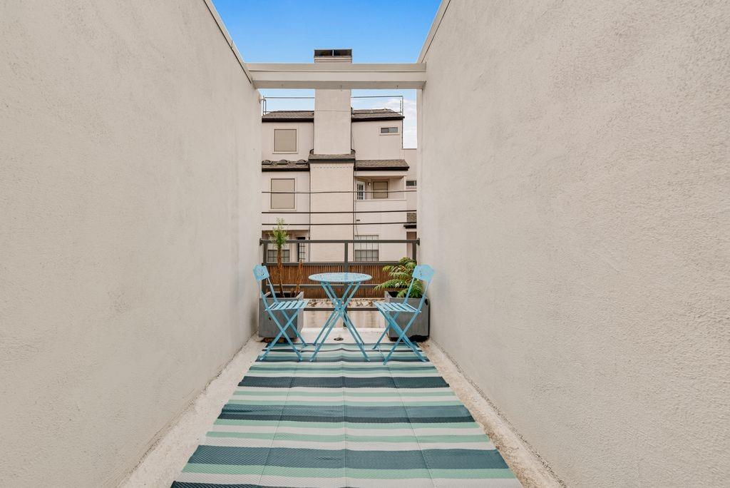 Buena Vista Condo 3910 - Residential