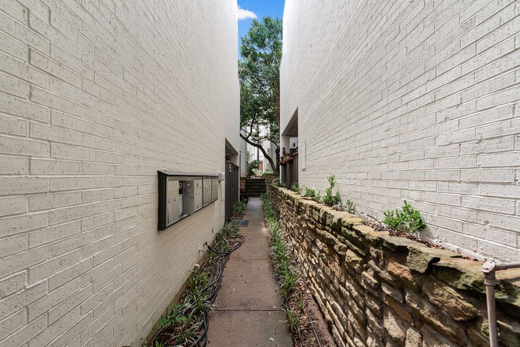 Buena Vista Condo 3910 - Residential