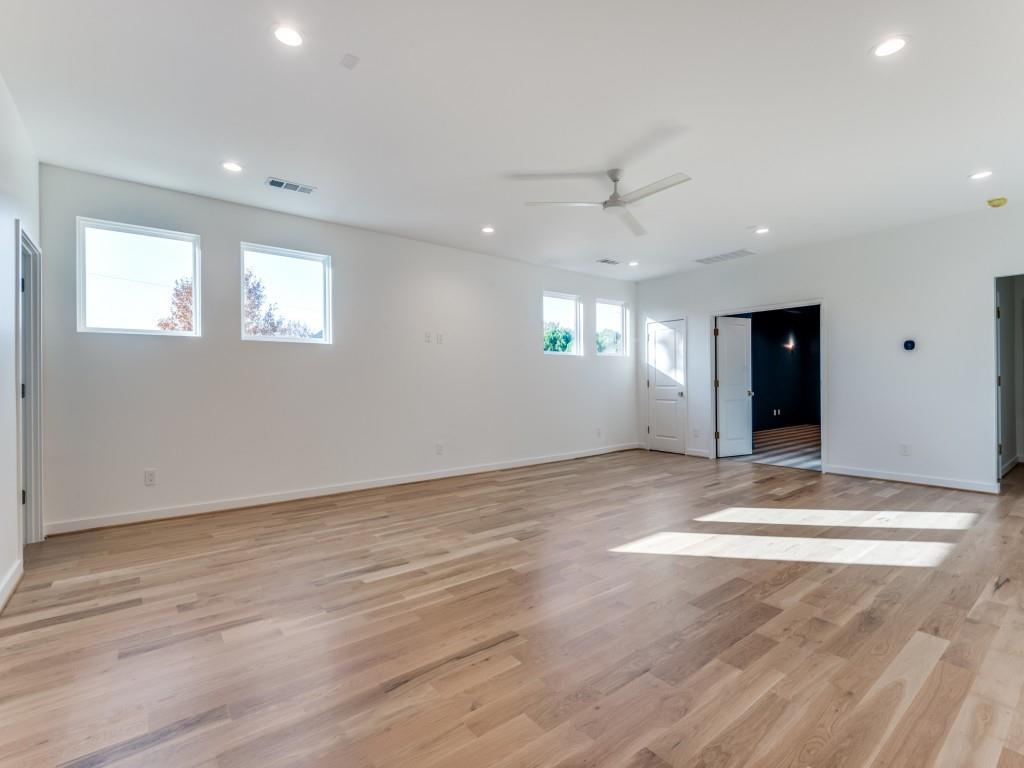 Royal Oaks Park - Residential