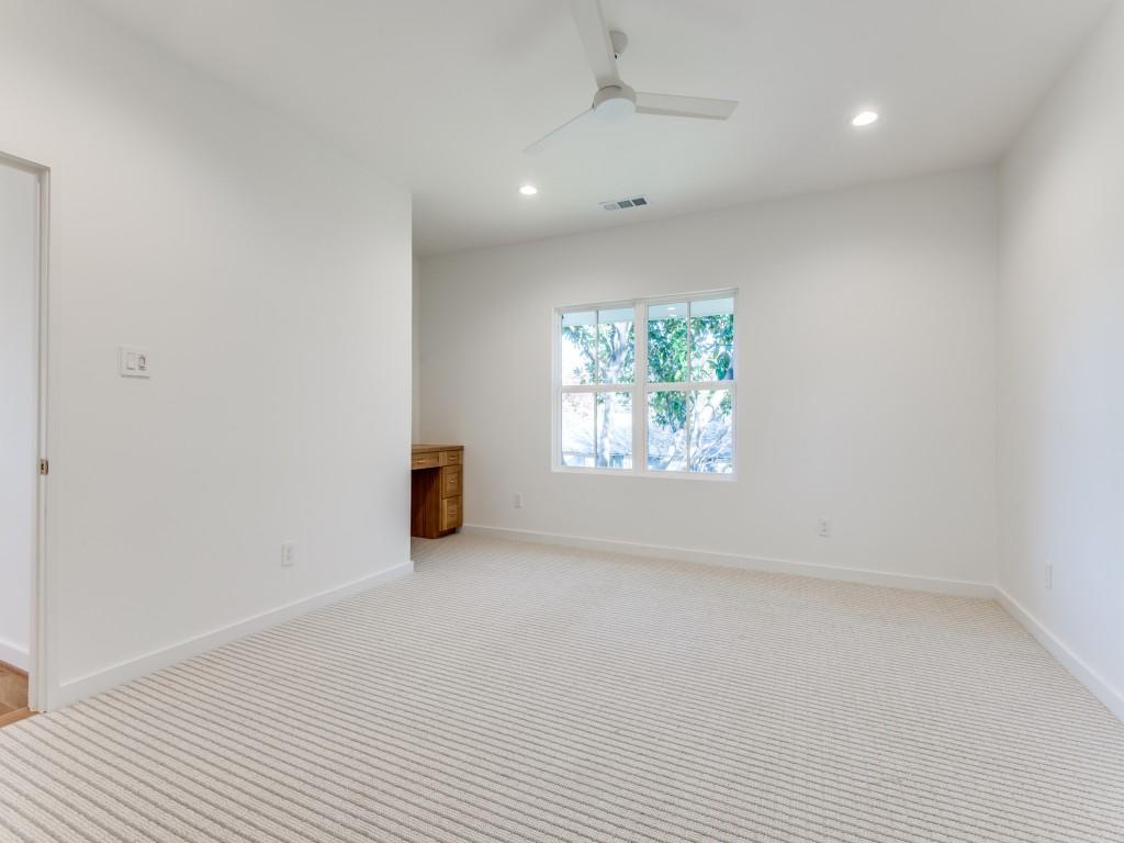 Royal Oaks Park - Residential