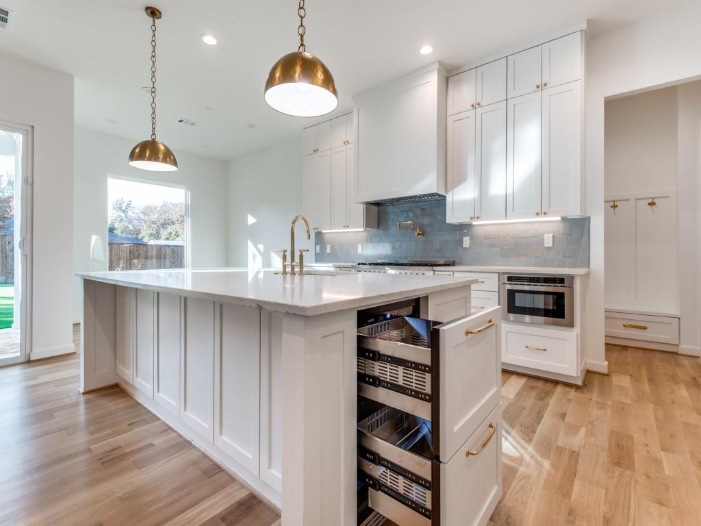 Royal Oaks Park - Residential