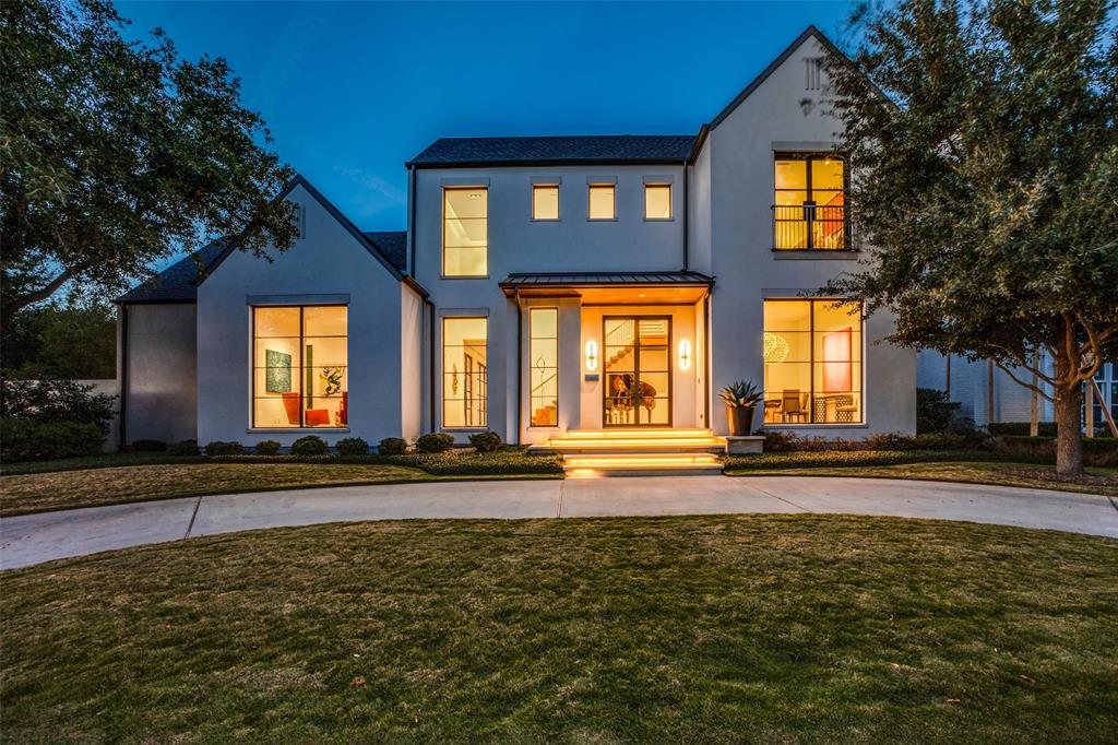 Stunning Bluffview Builders custom transitional, contemporary home with a serene & private DOWNSTAIRS PRIMARY BEDROOM SUITE. Perfectly positioned on a coveted 85.5ft corner lot in the heart of Highland Park, the home features 5 spacious en-suite bedrooms & 5 full, 2 half luxurious baths. C shaped floor plan offers beautiful views of yard from all rooms downstairs. The open-concept layout boasts a generous family room & nook dining flows into the gourmet chef’s kitchen, equipped with top-of-the-line appliances, a large center island, butler’s pantry, & a walk-in pantry. Adjacent to the kitchen is a glass wine storage room, perfect for entertaining & collection showcasing. A beautiful lounge, office or 5th bedroom, spacious entry, & formal dining room complete the first floor. Second floor offers 3 secondary bedrooms & 3.5 baths, 2 living areas-back living is an optional gym or office. Attached garage, plus parking pad. Walk to Bradfield Elementary, Highland Park Village or Fairfax Park.