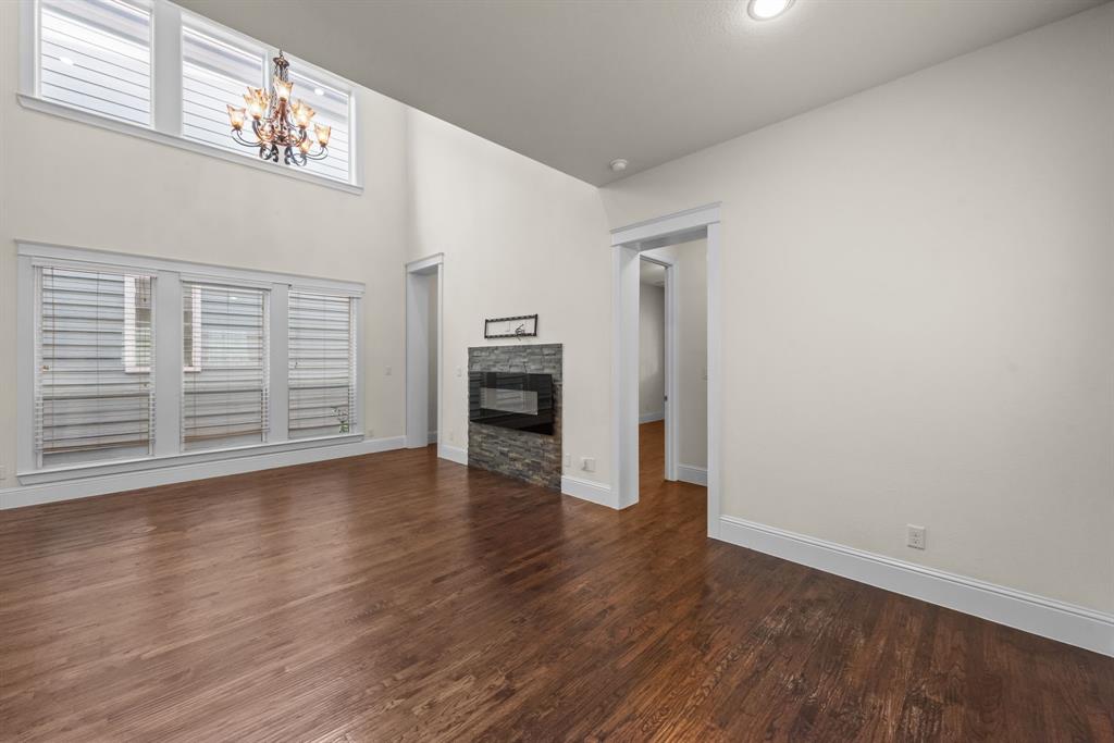 Old Town Ph II - Residential Lease