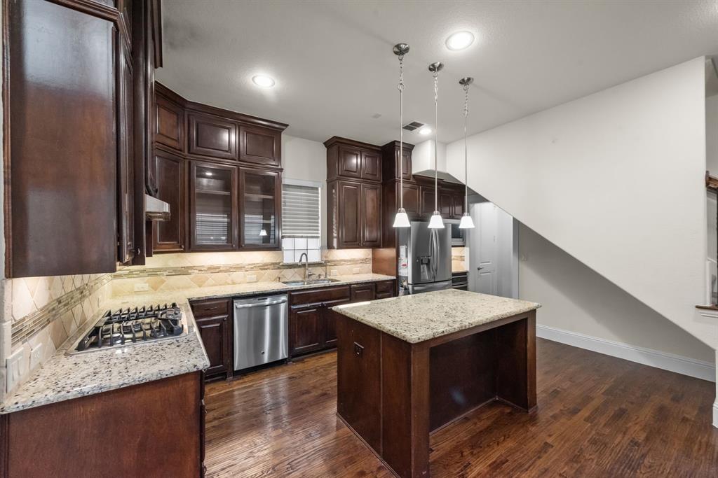 Old Town Ph II - Residential Lease