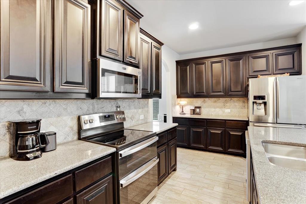 Fawn Meadow Ph 1 Of Gateway Village - Residential