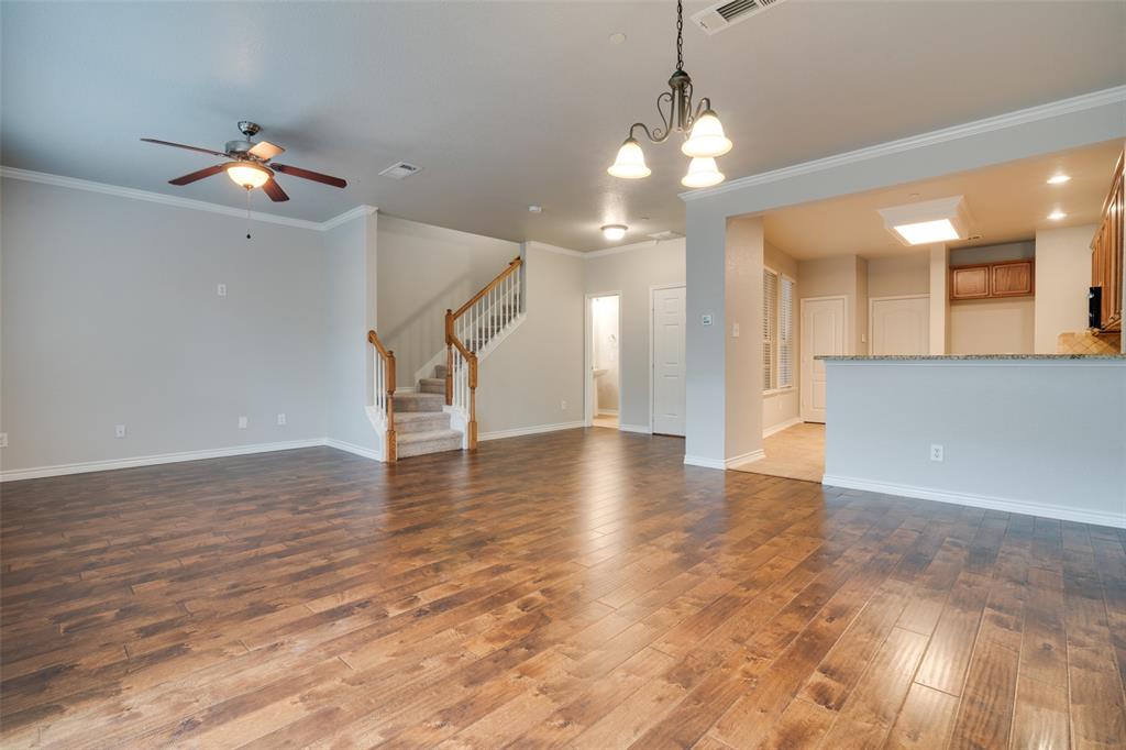 The Cascades At The Legends Ph - Residential