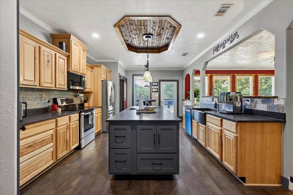 Crossroads - Residential