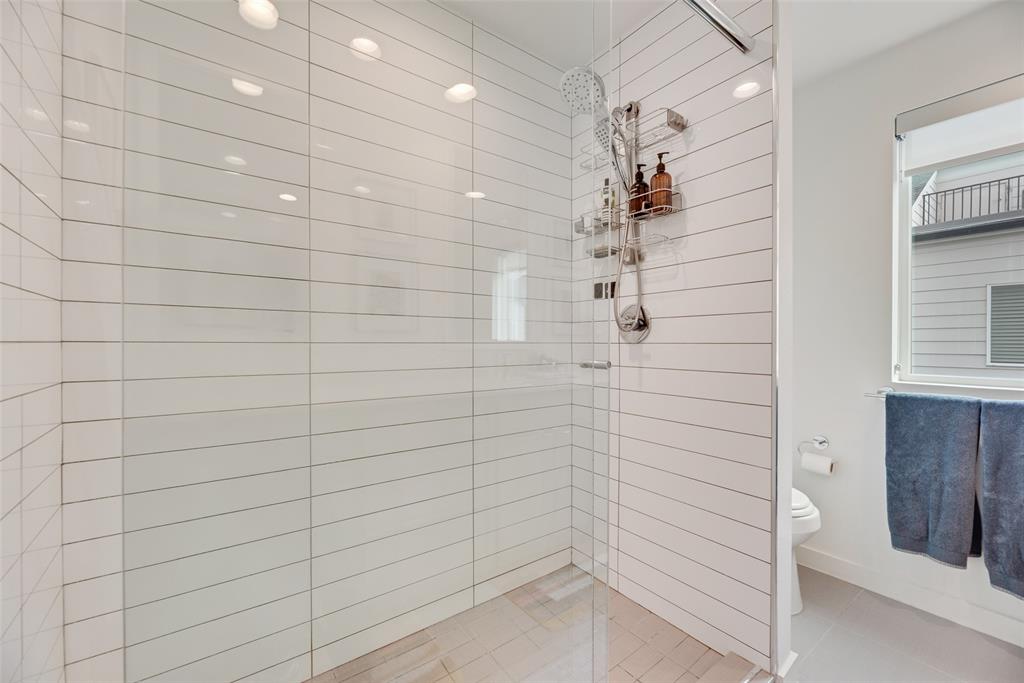 BRYAN HEIGHTS PH 3 CONDO - Residential