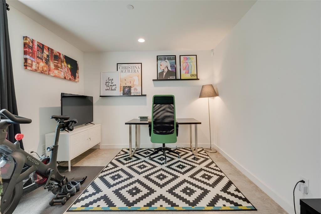 BRYAN HEIGHTS PH 3 CONDO - Residential